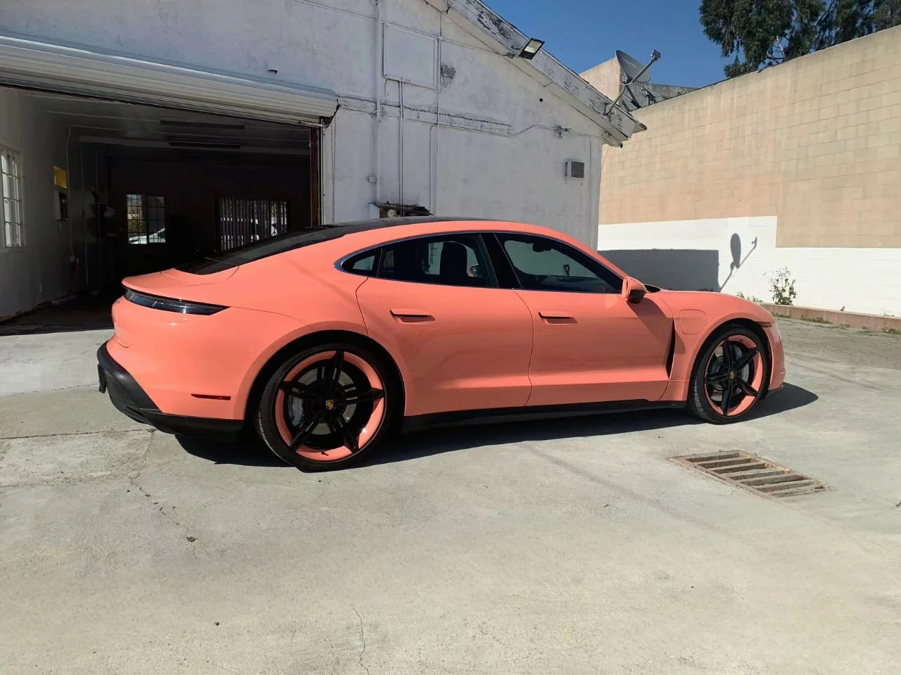 Gloss Salmon Pink Car Vinyl Wrap
