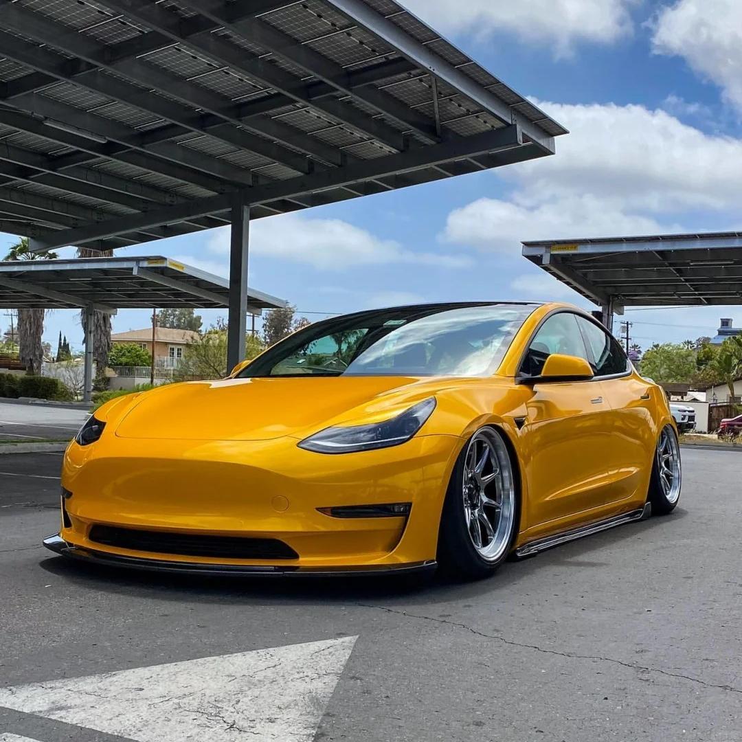 Gloss Metallic Golden Yellow Car Vinyl Wrap