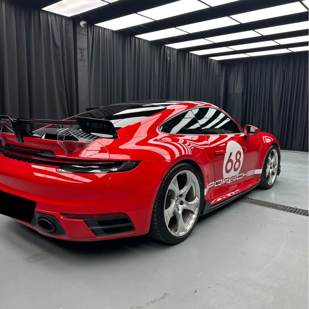 TPU Glossy Farrari Red Colored PPF Paint Protection Film