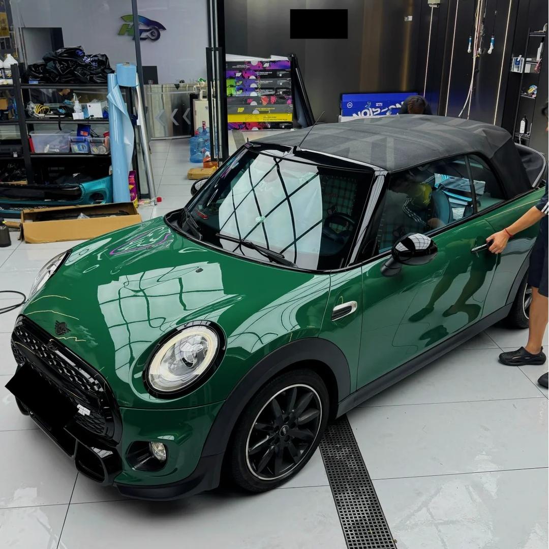 TPU Glossy Porsche Racing Green Colored PPF Paint Protection Film