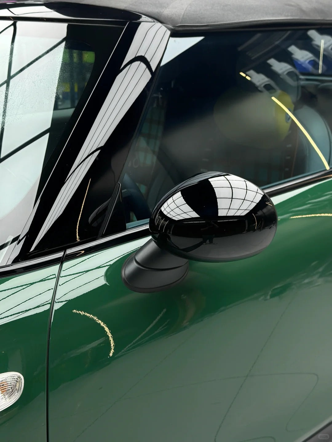 TPU Glossy Porsche Racing Green Colored PPF Paint Protection Film