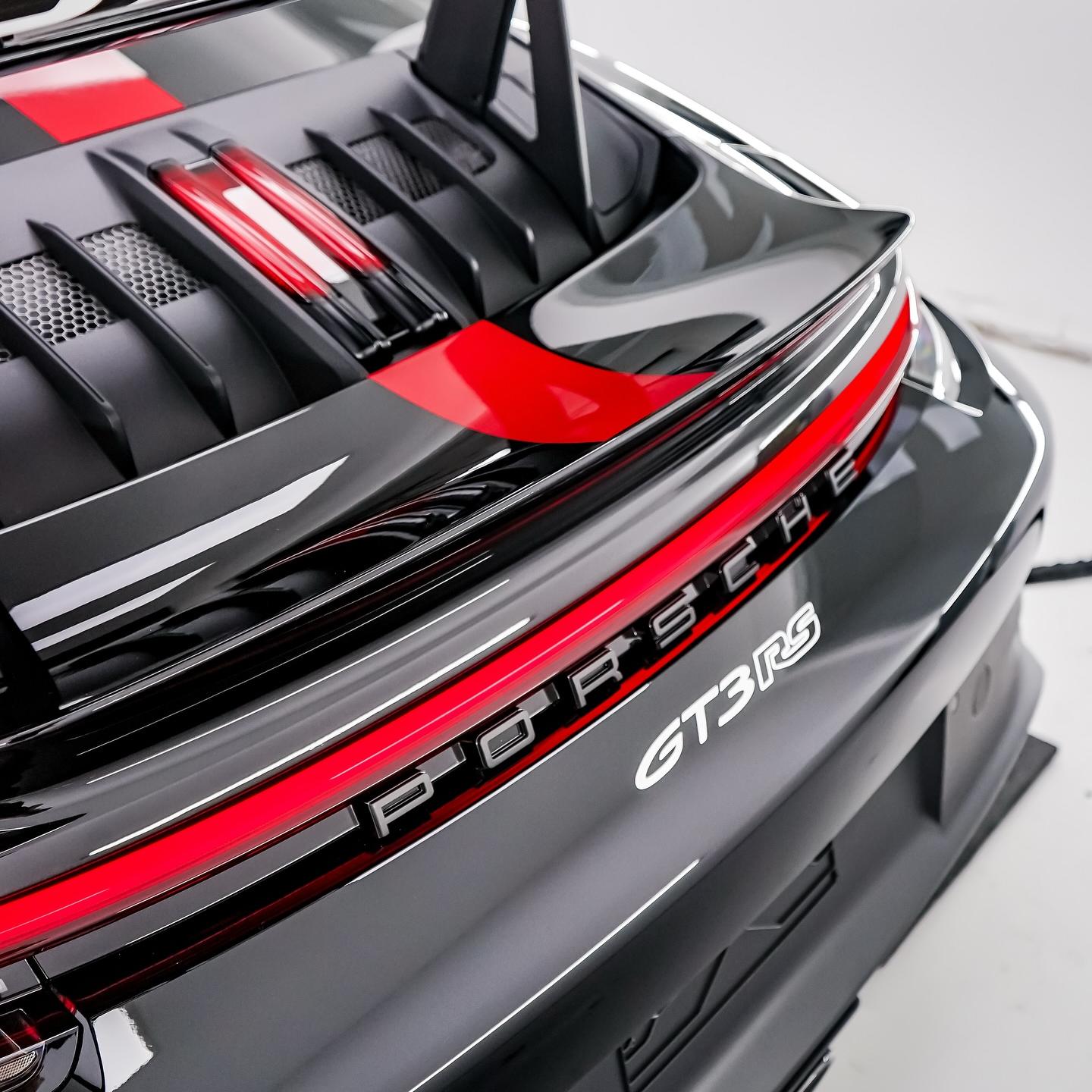 best gloss carbon fiber wrap