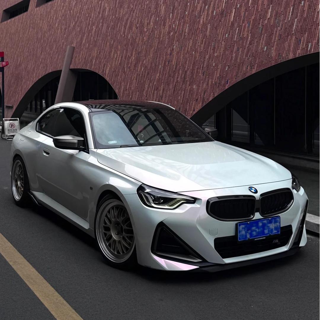 Gloss Metallic Chameleon Diamond Pink White Car Vinyl Wrap