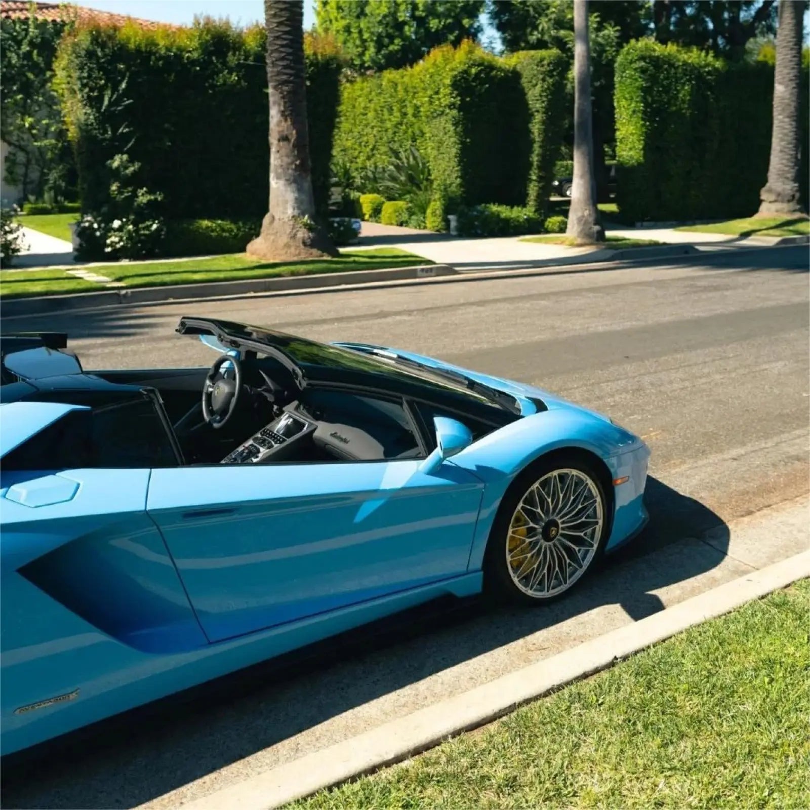 Gloss Light Sky Blue Car Vinyl Wrap PET