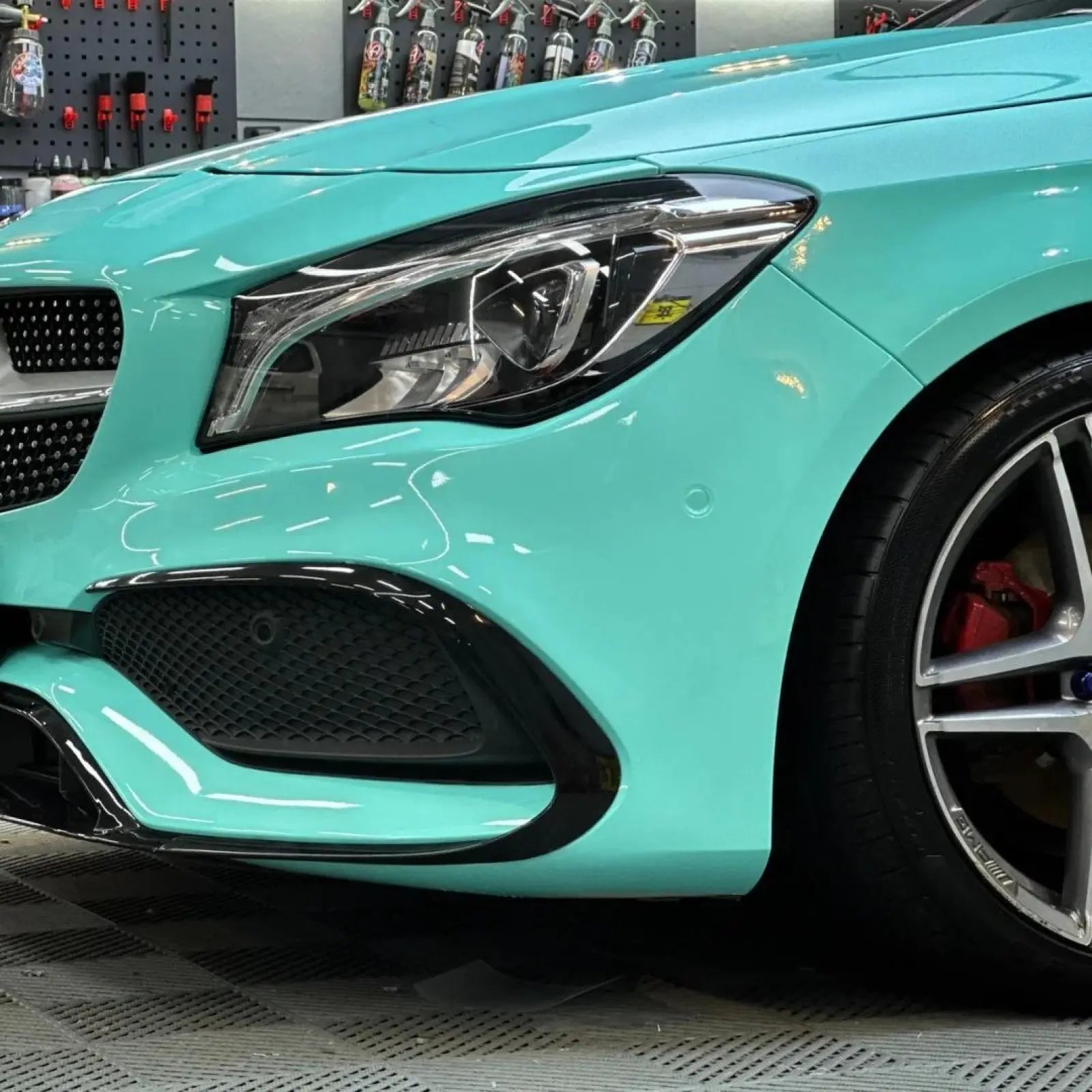 Glossy Crystal Tiffany Blue Car Vinyl Wrap