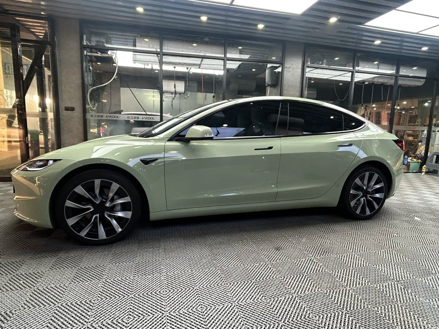 TPU Gloss Khaki Green PPF Paint Protection Film