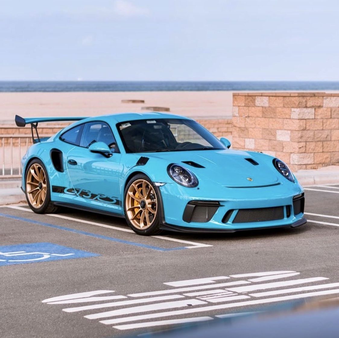 TPU Glossy Miami Blue Paint Protection Film