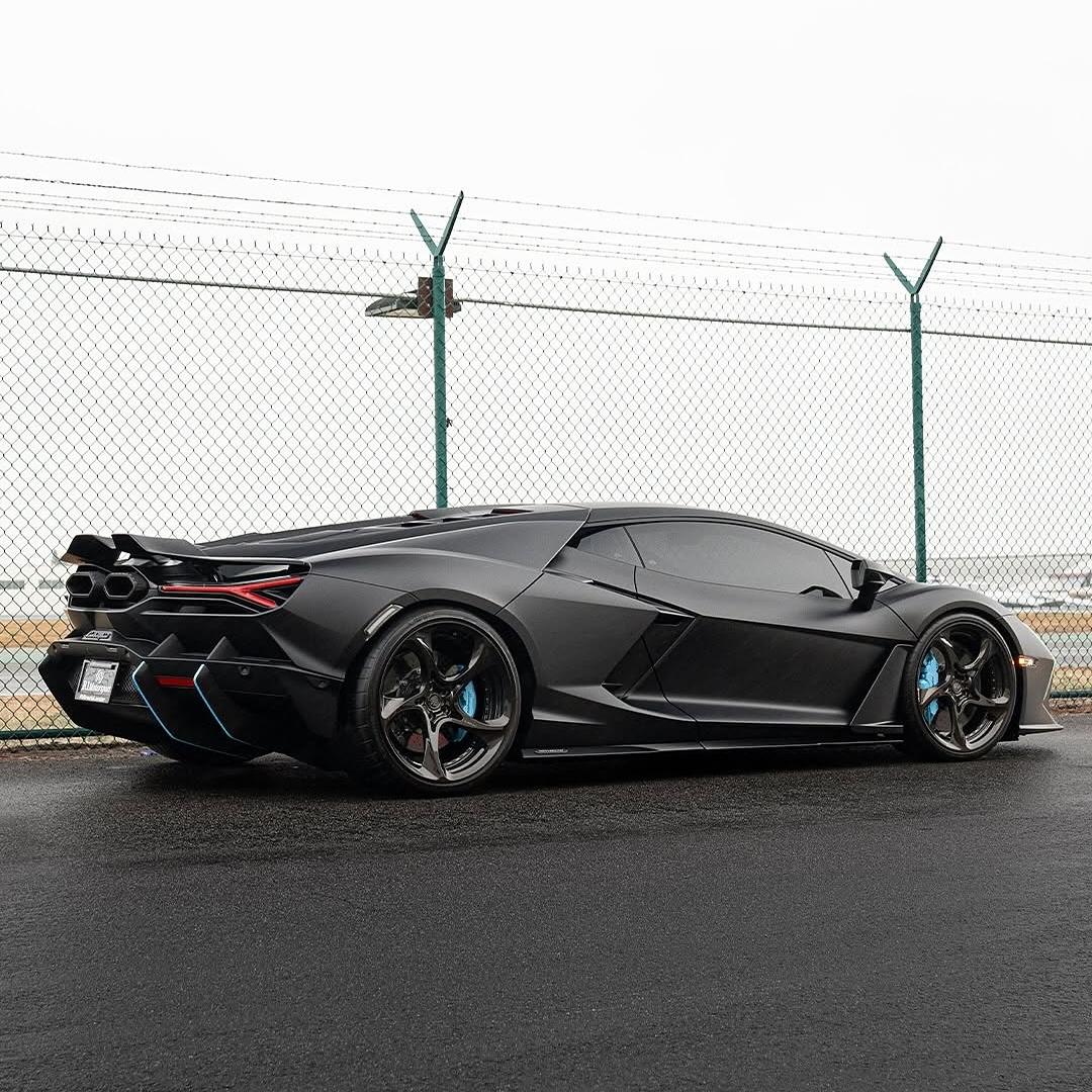 Ridiculous Matte Black Car Vinyl Wrap